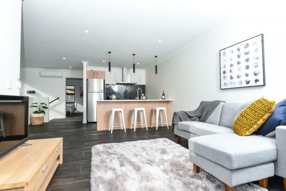 Central Park Gemini Apartments Hamilton Esterno foto